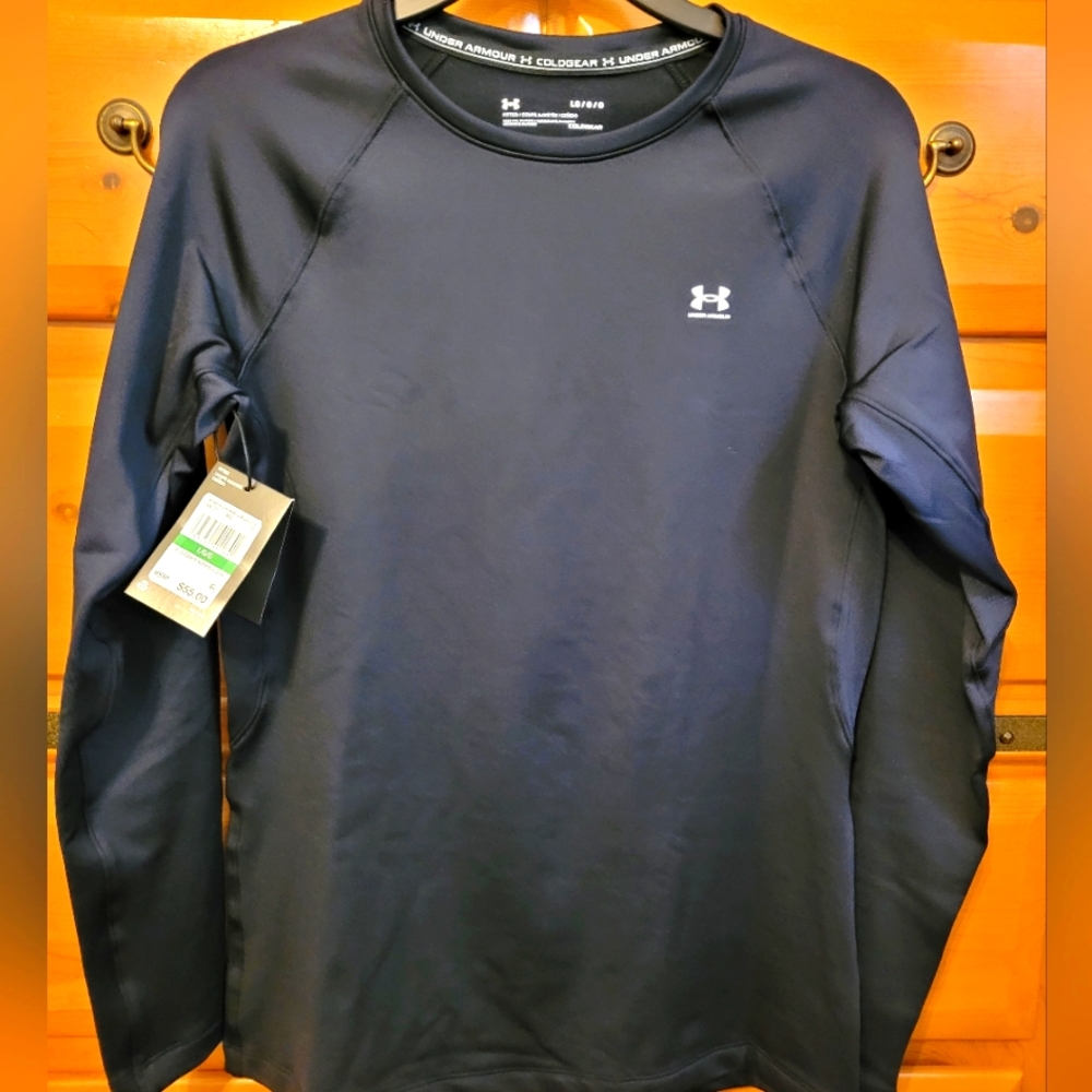 NWT Under Armour fitted coldgear top